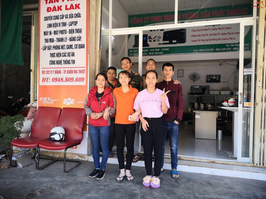 Đội ngũ sửa chữa laptop Tấn phát Ad Sửa chữa laptop - macbook tại BMT Đắk Lắk | Tấn Phát AD