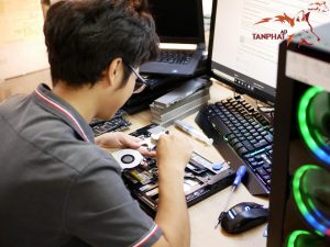 sua chua laptop bmt