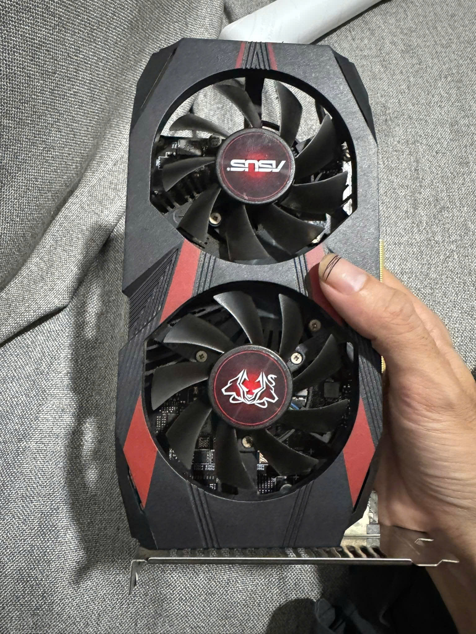VGA ASUS GTX 1050Ti 4G D5 CŨ