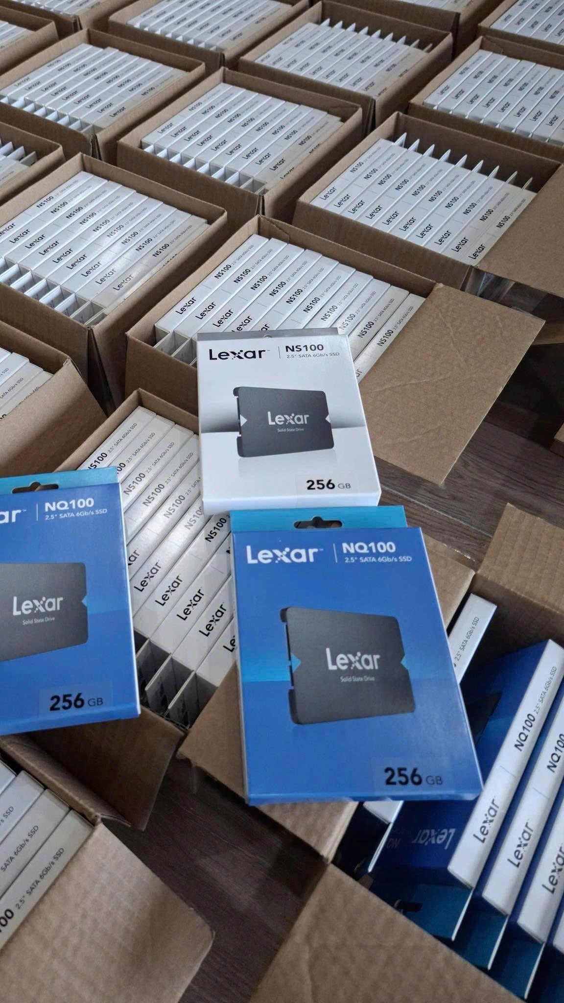 Ổ SSD Lexar NQ100 256GB LNQ100X SATA III 2.5 Inch – Đọc 550MB/s, Ghi 450MB/s