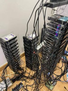 Lên cấu hình máy farm Coin Chia 24 HDD - giá siêu tốt 12 5001c53d z2551893768465 29e99f6ad7057234745b2550106f9840