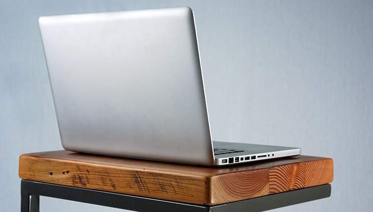Cách tự vệ sinh laptop đơn giản, nhanh chóng tại nhà 7 Dụng cụ vệ sinh laptop cần chuẩn bị