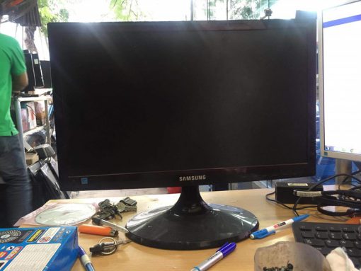 MÀN HÌNH SAMSUNG 19" CŨ - Ảnh 4