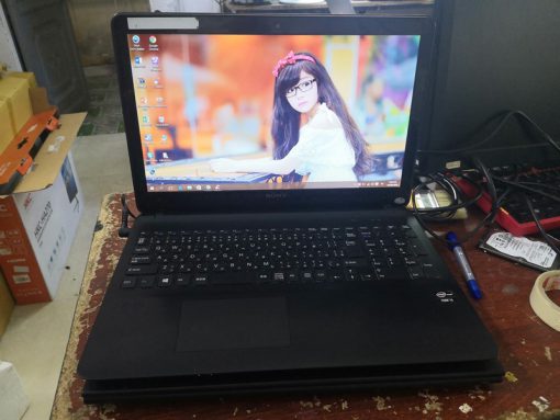 LAPTOP SONY VAIO SVF1521BAJ (CORE I5 3337U, RAM 4G, SSD 120G, MH 15.6)