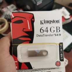 USB KINGSTON 64Gb