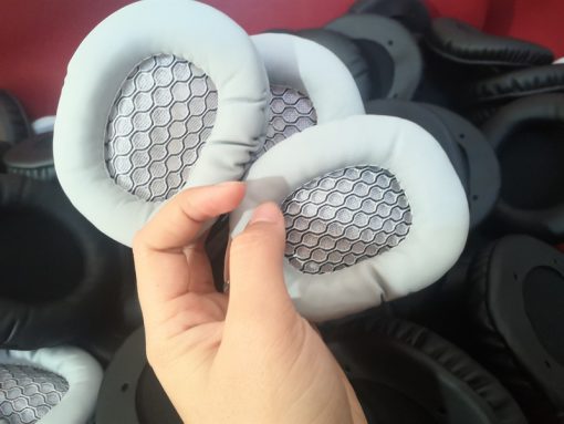 Ốp Tai Nghe Cao Su Bầu Dục 9.5cm (Trắng) - Ảnh 2
