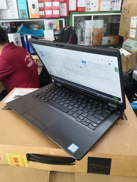 Dell Latitude 5300 Core i5-8365U/ RAM 8GB / SSD 256GB 