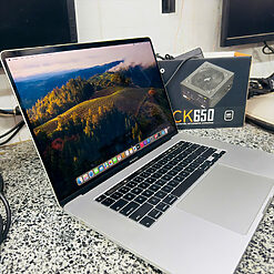 Macbook Pro 2019 I7