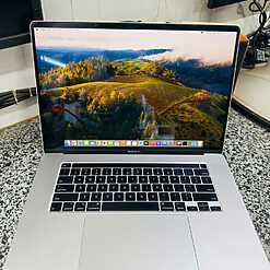 Macbook Pro 2019 I7
