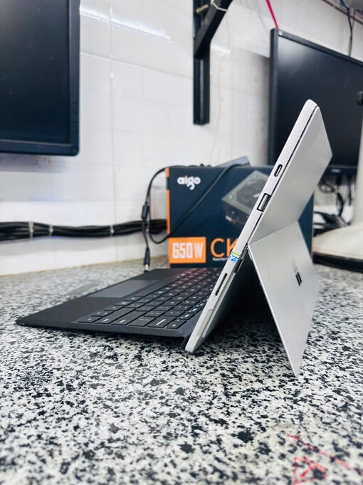 Microsoft Surface Pro 7 Plus