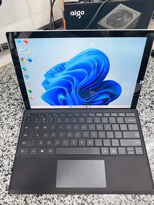 Microsoft Surface Pro 7 Plus