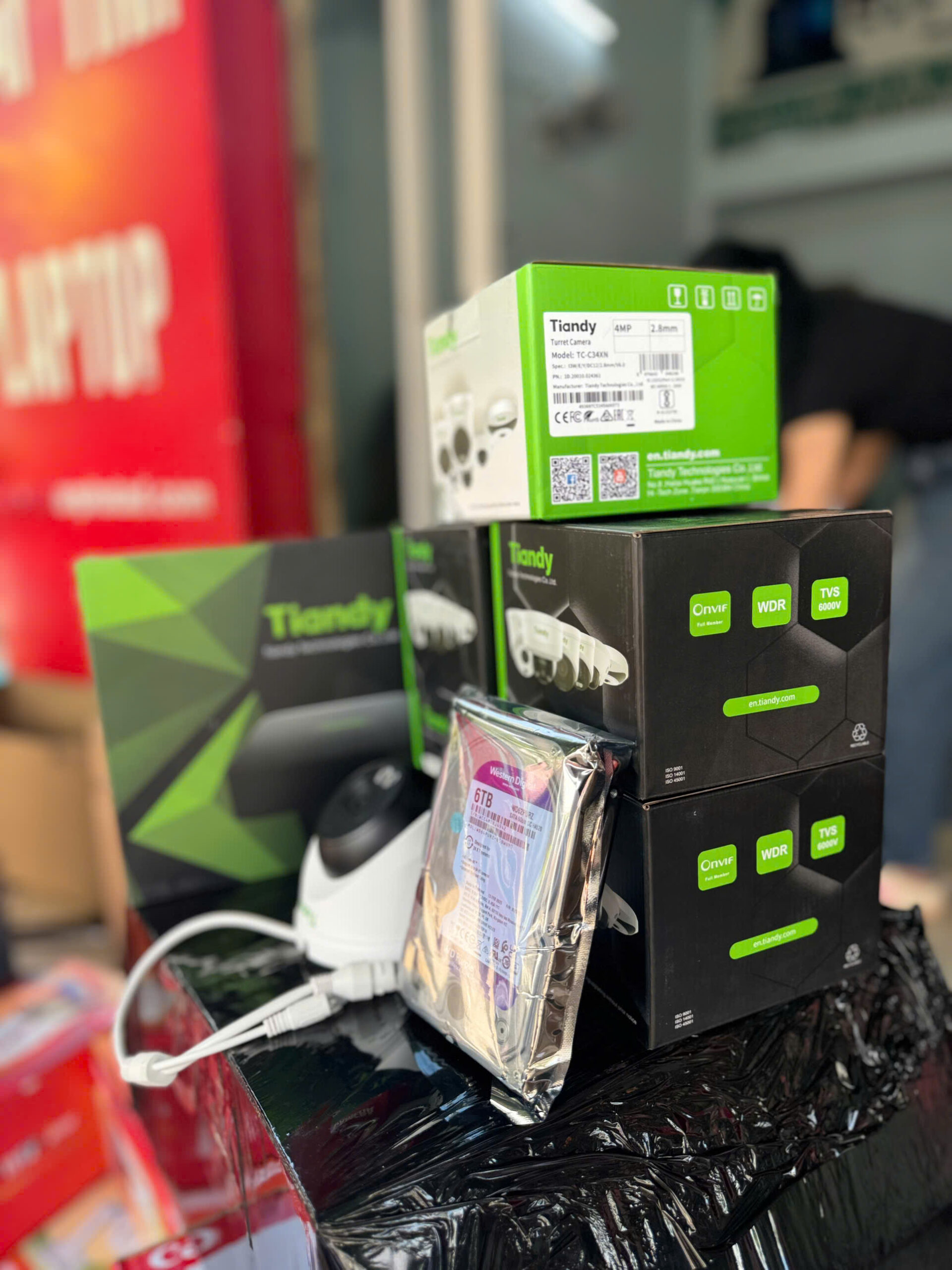 Trọn Bộ 10 Camera Tiandy 4MP