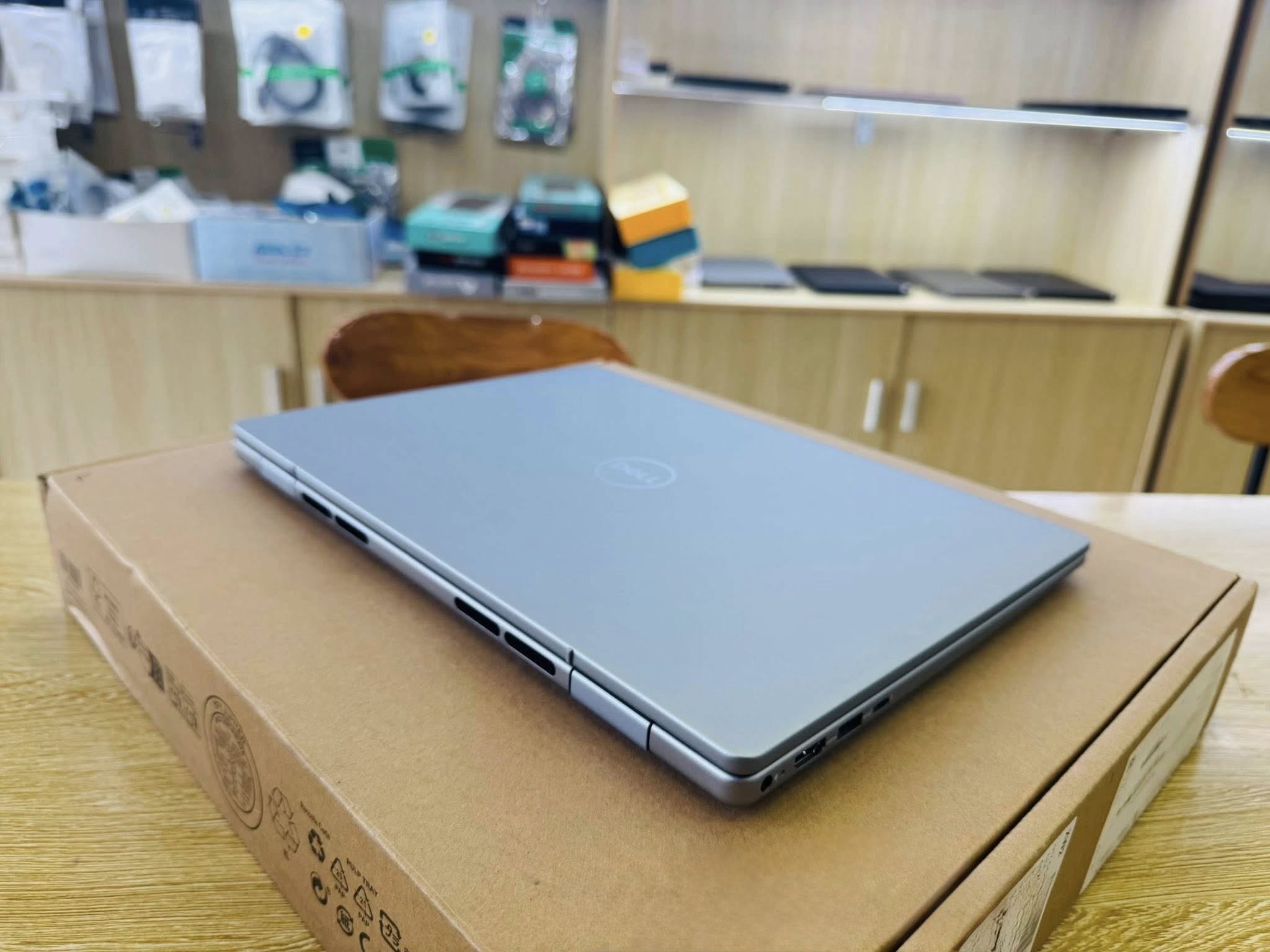 lắp đặt camera uy tín tại Đắk Lắk Dell Inspiron 14 Plus 7440F 2025 (1605L)