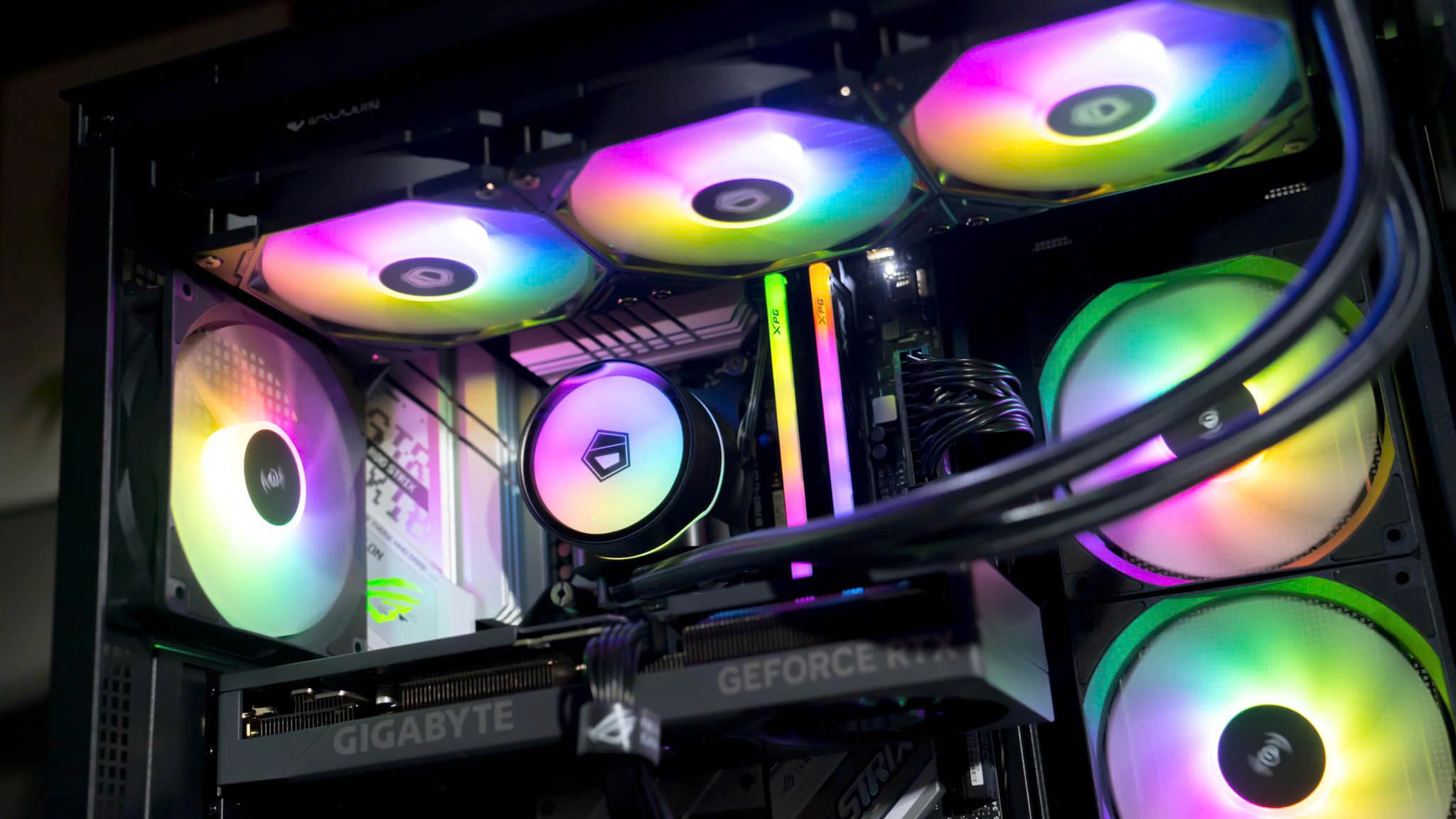 Thùng máy MIK Lumine 4FA