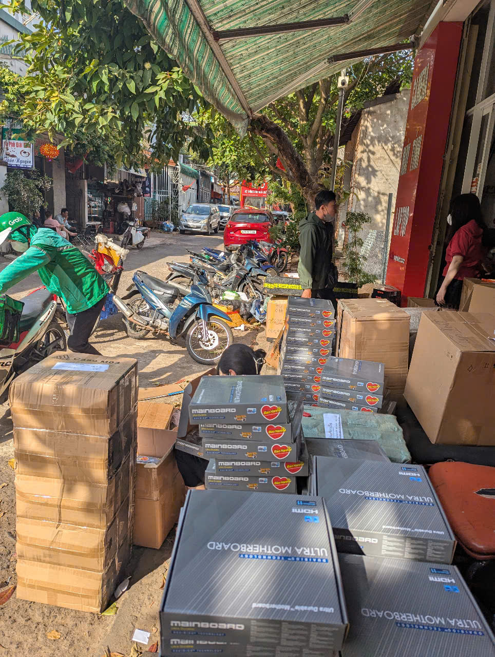 Laptop Đắk Lắk