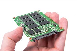 Cách kéo dài tuổi thọ SSD