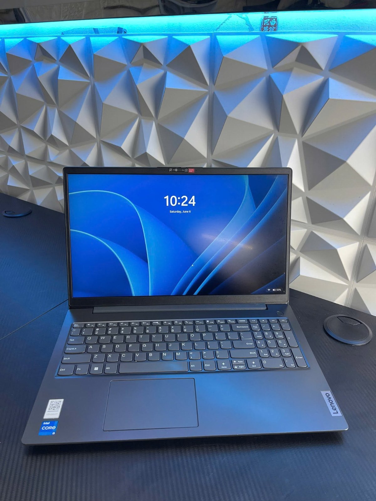 Lenovo V15 G4 IRU i5-13420H, 16GB, SSD 512GB