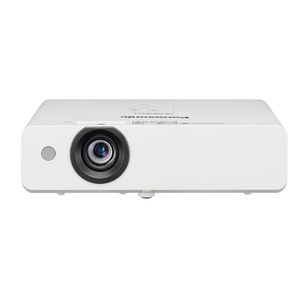 Panasonic PT-LB356 là máy chiếu 3LCD độ sáng 3.300 ANSI lumen, độ phân giải thực XGA 1024×768, hướng tới nhu cầu trình chiếu tại lớp học, phòng họp, phòng đào tạo và doanh nghiệp. Máy có độ tương phản 20.000:1, zoom quang 1.2x, hỗ trợ hình chiếu từ 30–300 inch, 2 cổng HDMI, LAN, USB, loa tích hợp 10W cùng khả năng chỉnh Keystone ngang và dọc.