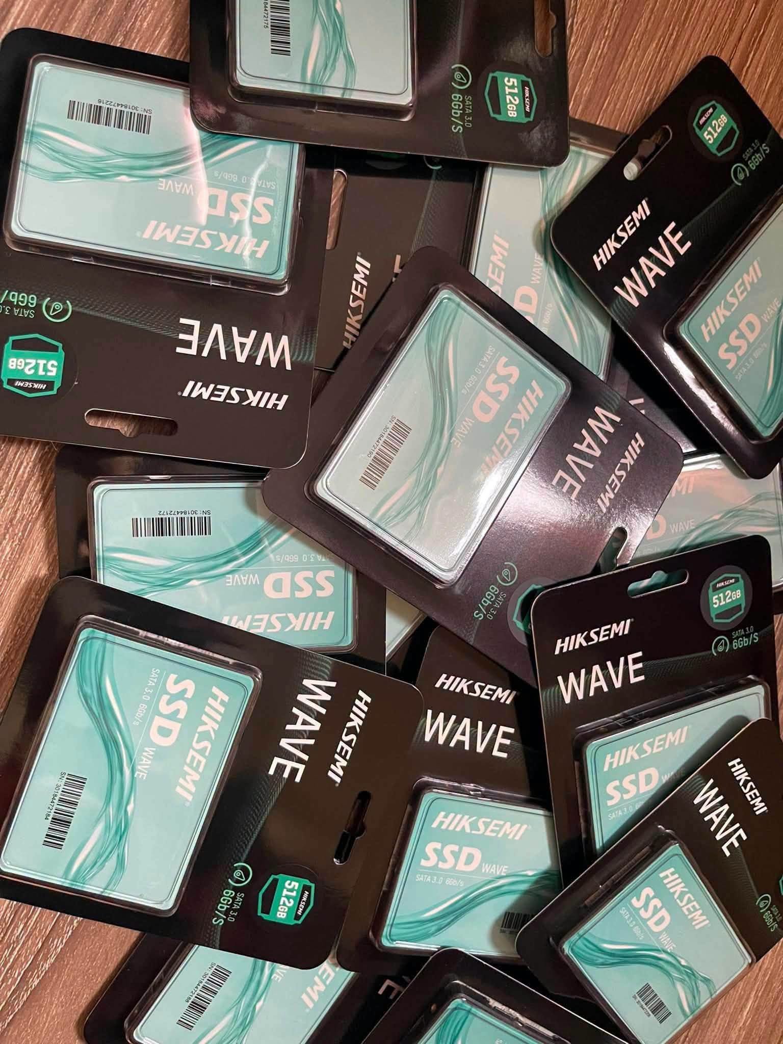 SSD HIKSEMI WAVE(S) 512GB 2.5 inch SATA III, 3D NAND, đọc 530MB/s, ghi 450MB/s, 63K/69K IOPS, độ bền 170TBW, bảo hành 36 tháng.