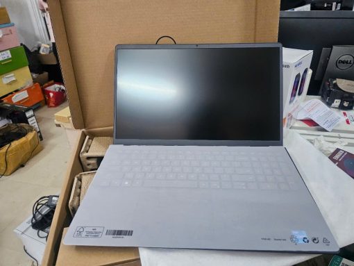 Laptop Dell Vostro 3530 Core i5-1334U/ 8GB/ 512GB/ 15.6